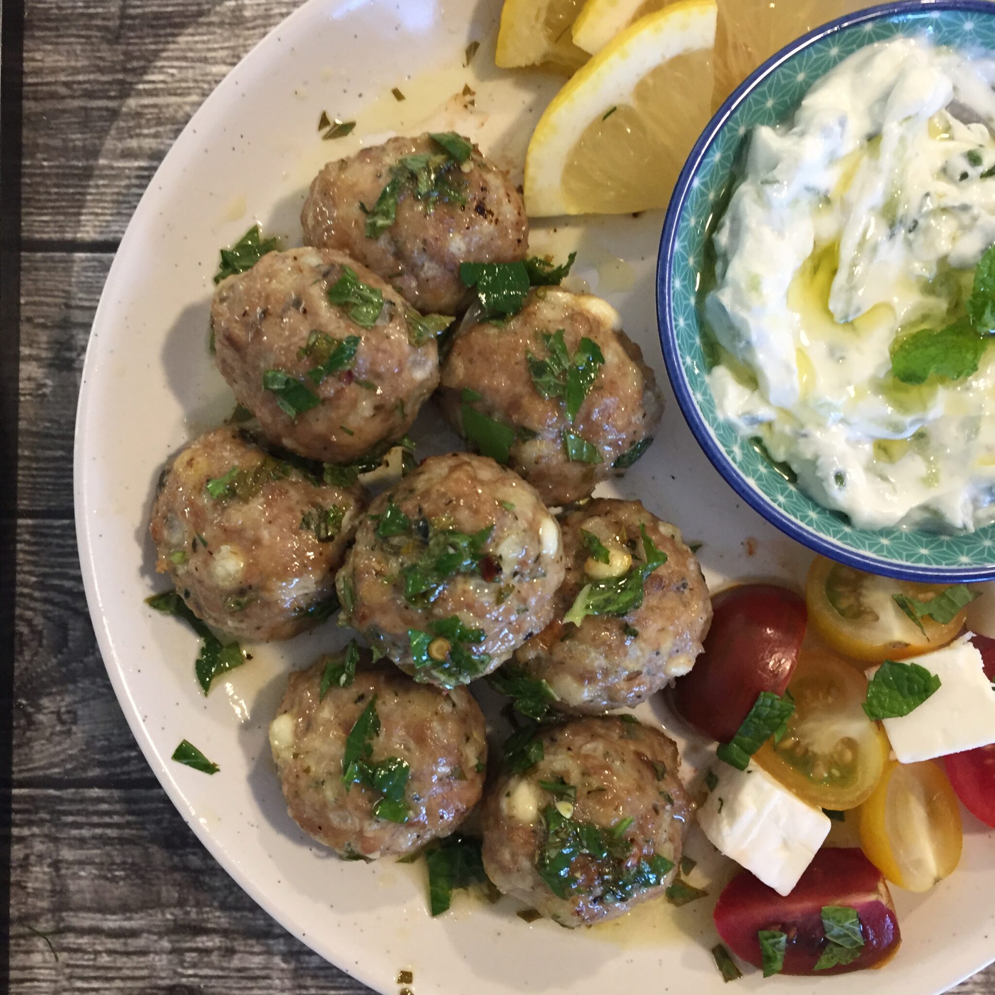 Greek Style Turkey Meatballs With Ladolemono Sauce The Hungary Soul