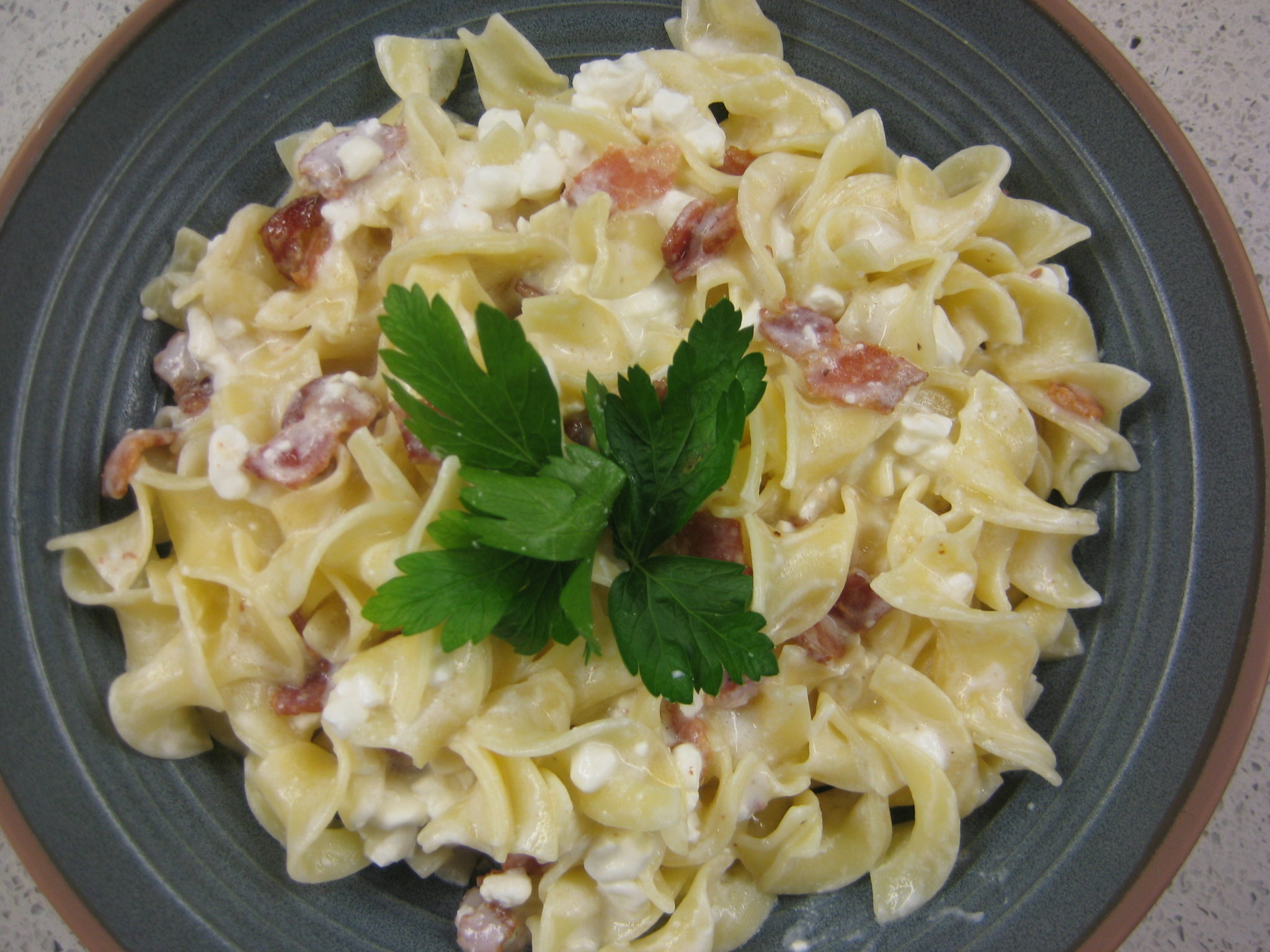 Cottage Cheese Noodles with Bacon (Túrós Csusza) The
