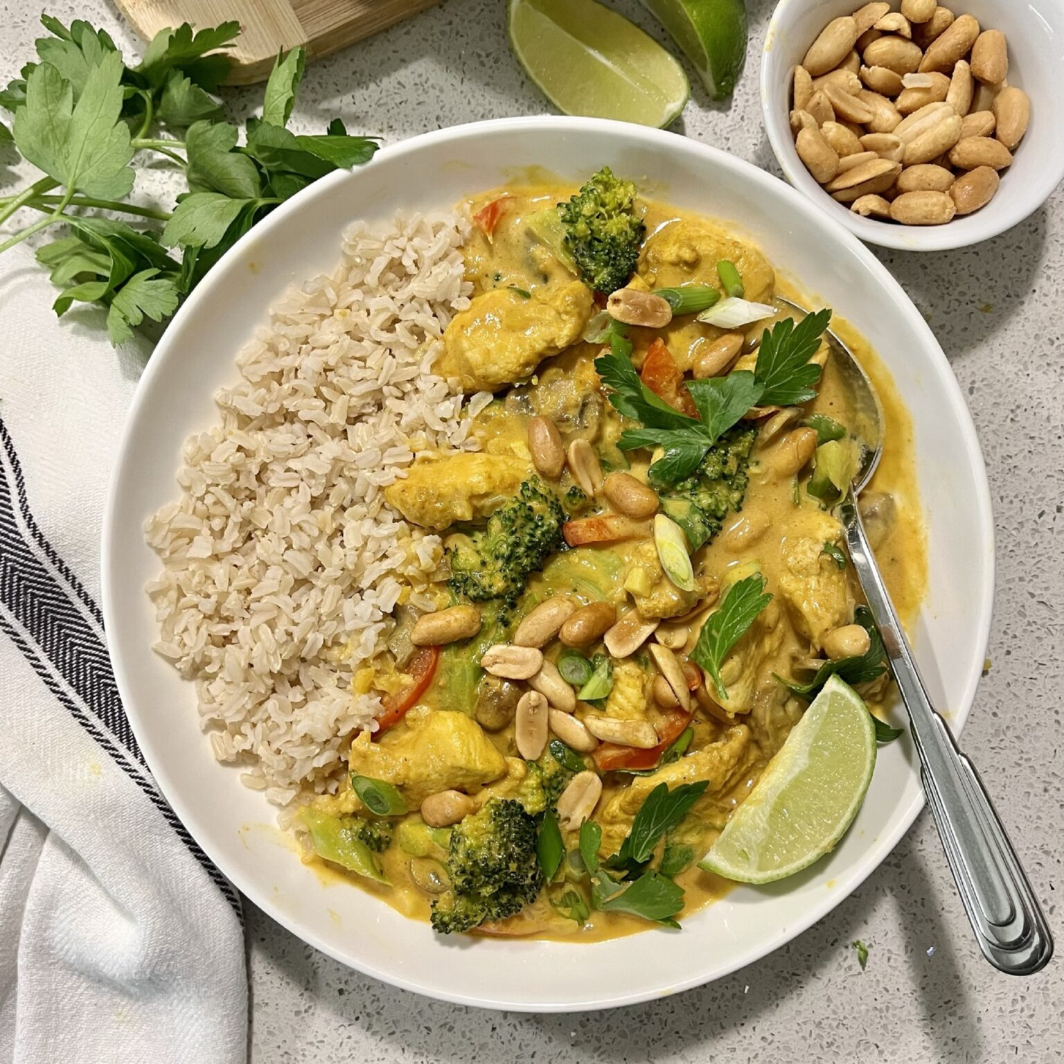 Peanut Chicken Curry Recipe - The Hungary Soul