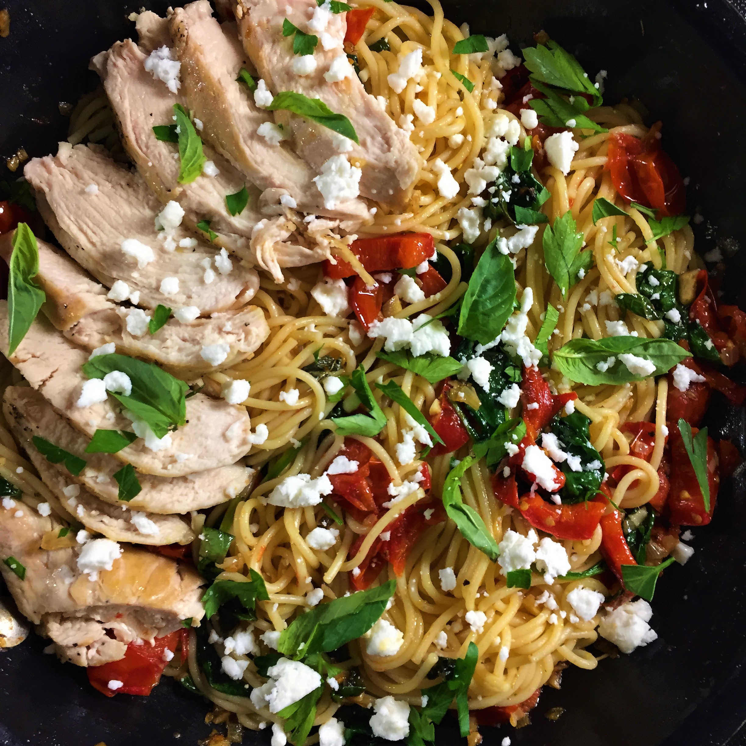 Mediterranean-style Olive Oil Garlic Pasta with Chicken - The Hungary Soul