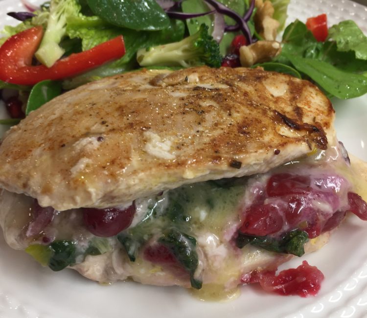 Chicken Stuffed Breasts With Spinach Brie And Cranberry Sauce The Hungary Soul 7374